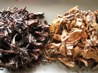 七子小緑印圓茶7542の散茶と七子紅帯青餅