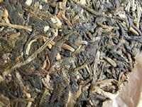 73青餅プーアル茶