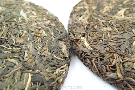 丁家老寨青餅2012年プーアル茶