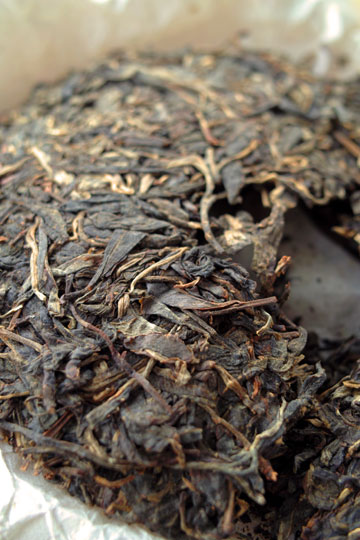 丁家老寨青餅2012年プーアル茶