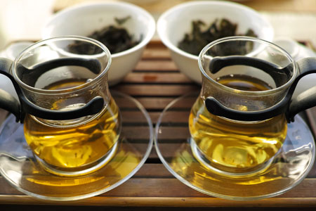 丁家老寨青餅2012年プーアル茶