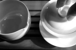 生茶のプーアール茶に蓋碗