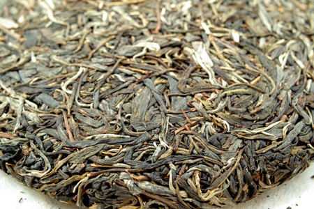 漫撒古樹青餅2013年プーアル茶