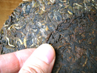 易武山の野生茶葉をつかったプーアール餅茶・プーアル餅茶