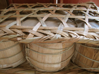 易昌號大漆樹圓茶04年