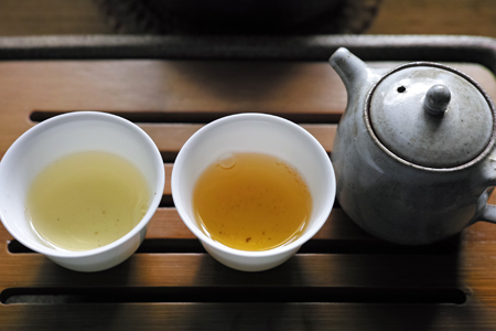 章朗古樹青餅2016年黄印